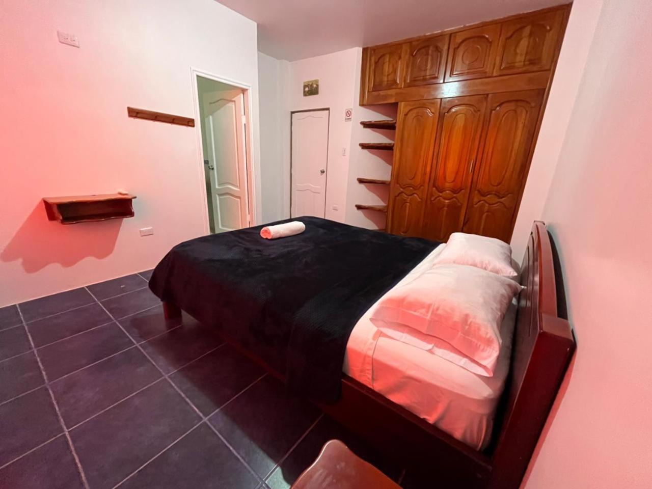 Hostal Neptuno - Poseidon Puerto Villamil Zewnętrze zdjęcie