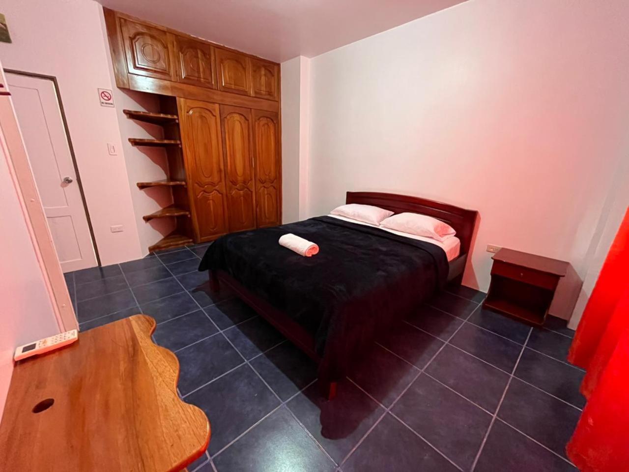 Hostal Neptuno - Poseidon Puerto Villamil Zewnętrze zdjęcie