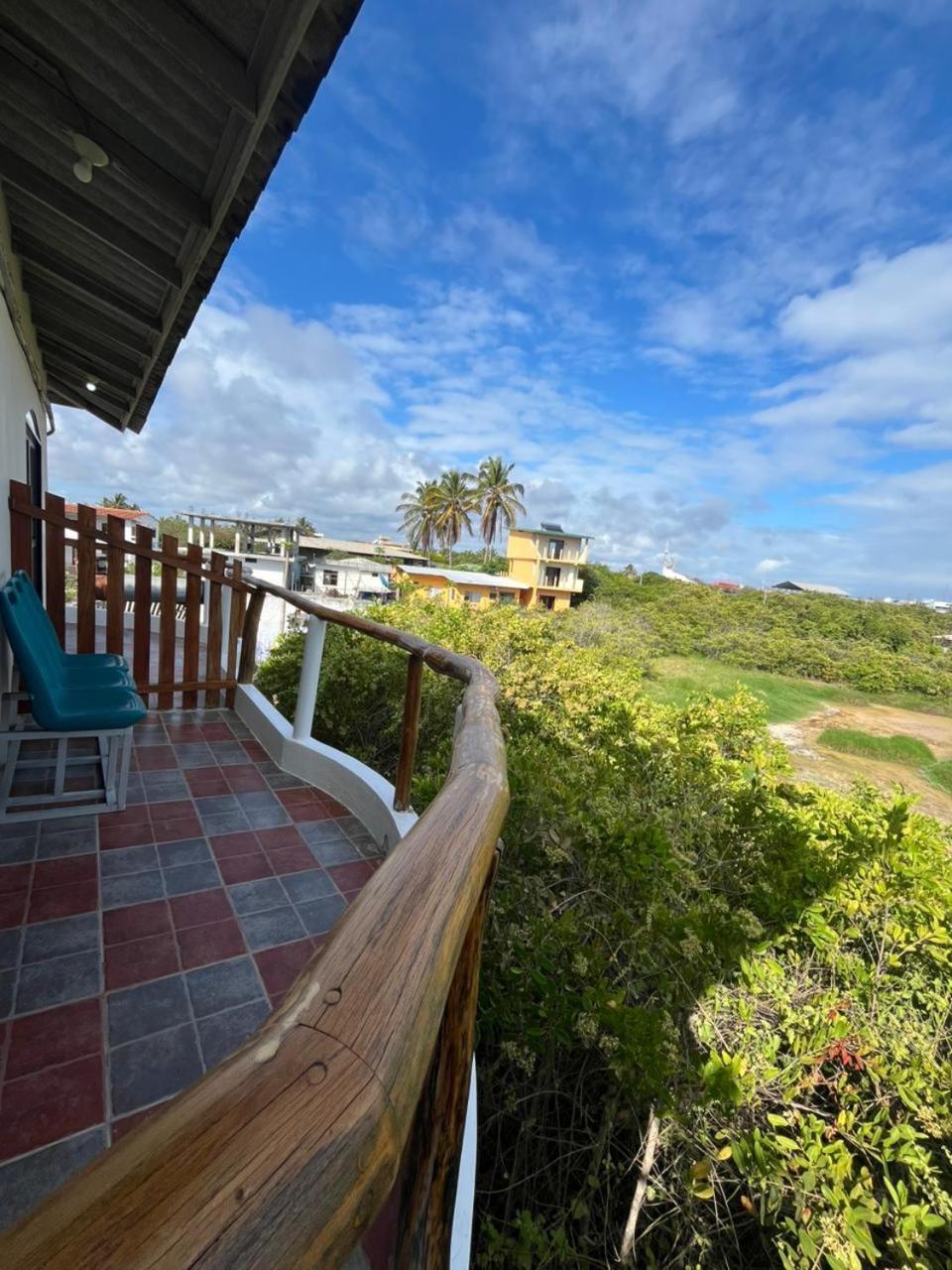 Hostal Neptuno - Poseidon Puerto Villamil Zewnętrze zdjęcie