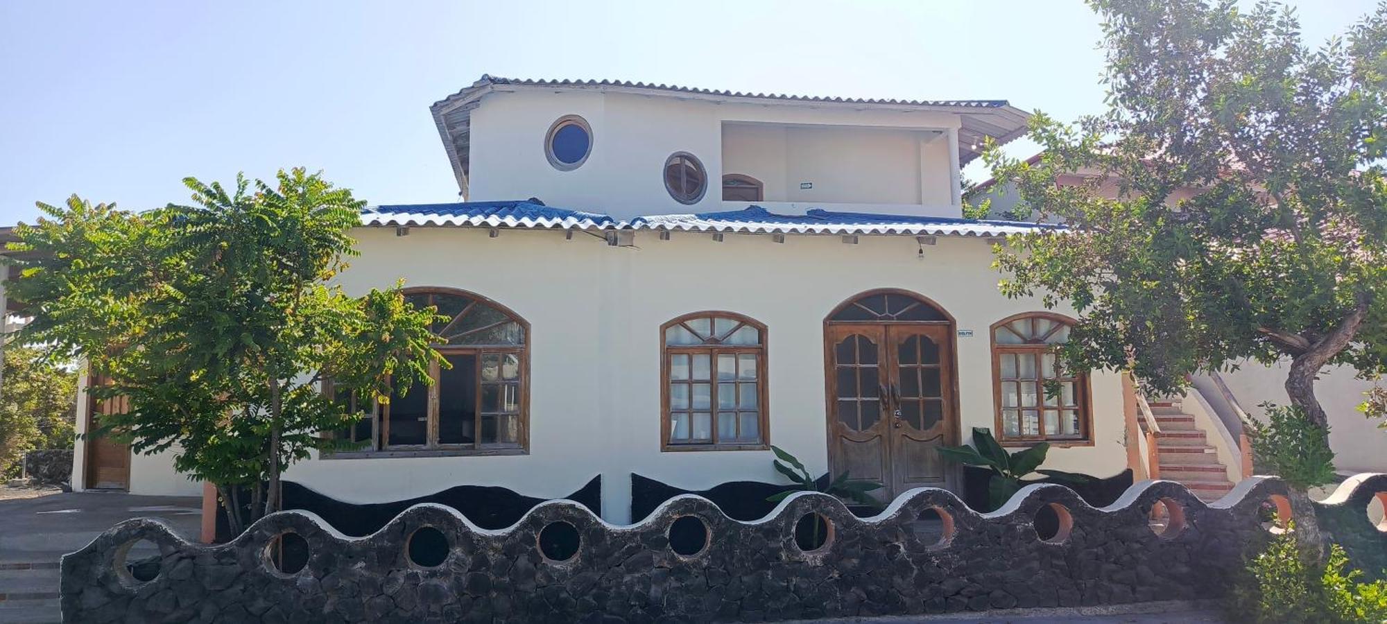 Hostal Neptuno - Poseidon Puerto Villamil Zewnętrze zdjęcie